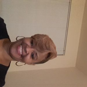 Meet your Posher, Tamiko